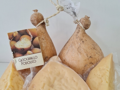 Caciocavallo Podolico 